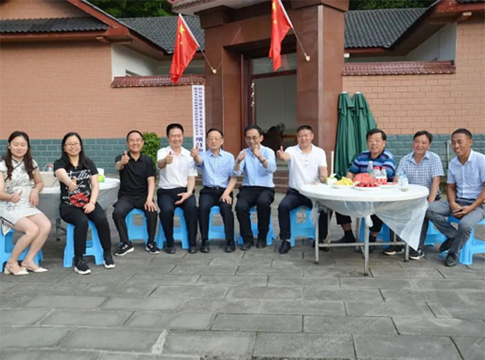 中國(guó)三農(nóng)產(chǎn)業(yè)發(fā)展研究院專(zhuān)家組蒞臨觀宇集團(tuán)調(diào)研指導(dǎo)工作