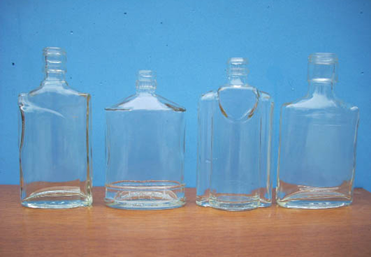 選玻璃酒瓶需要注意些什么？